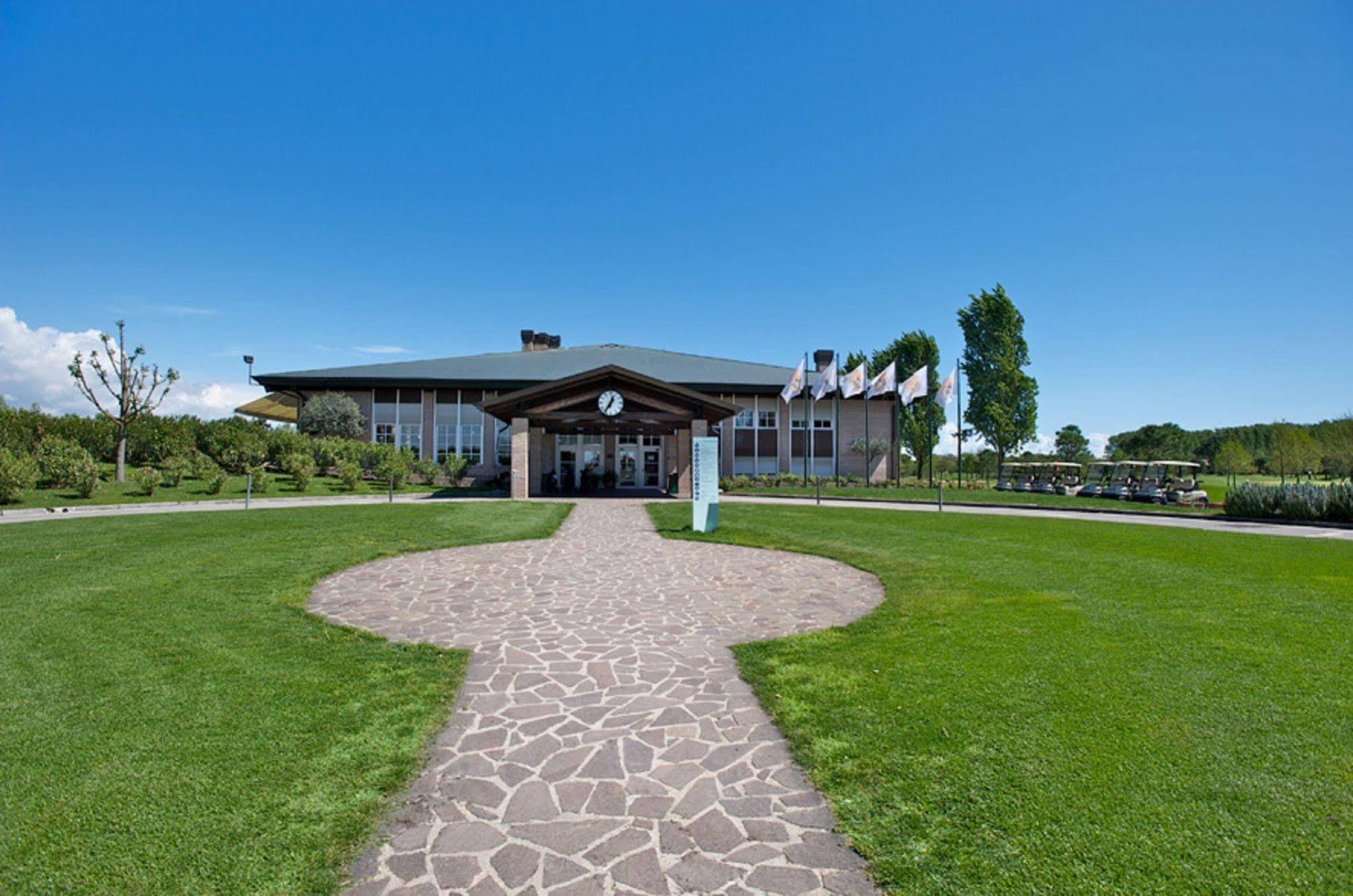 Hotel Golf Inn Λινιάνο Σαμπιαντόρο Εξωτερικό φωτογραφία