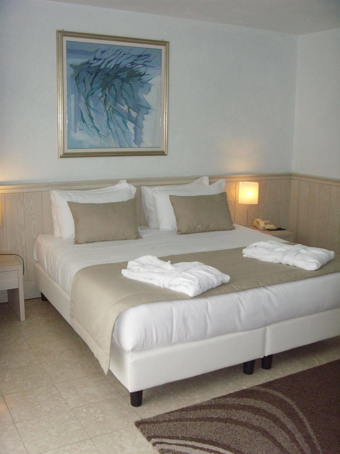 Hotel Golf Inn Λινιάνο Σαμπιαντόρο Εξωτερικό φωτογραφία