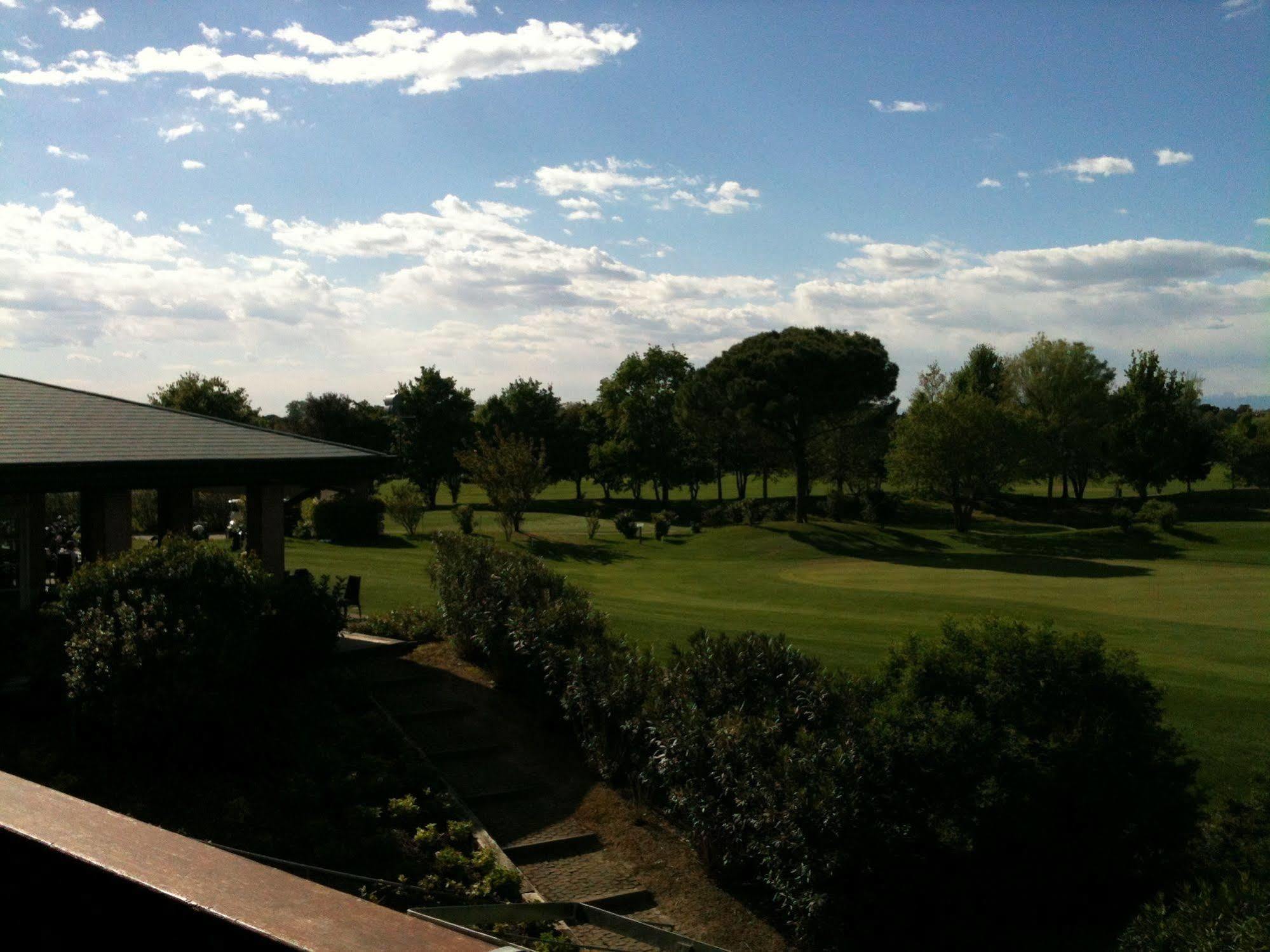 Hotel Golf Inn Λινιάνο Σαμπιαντόρο Εξωτερικό φωτογραφία